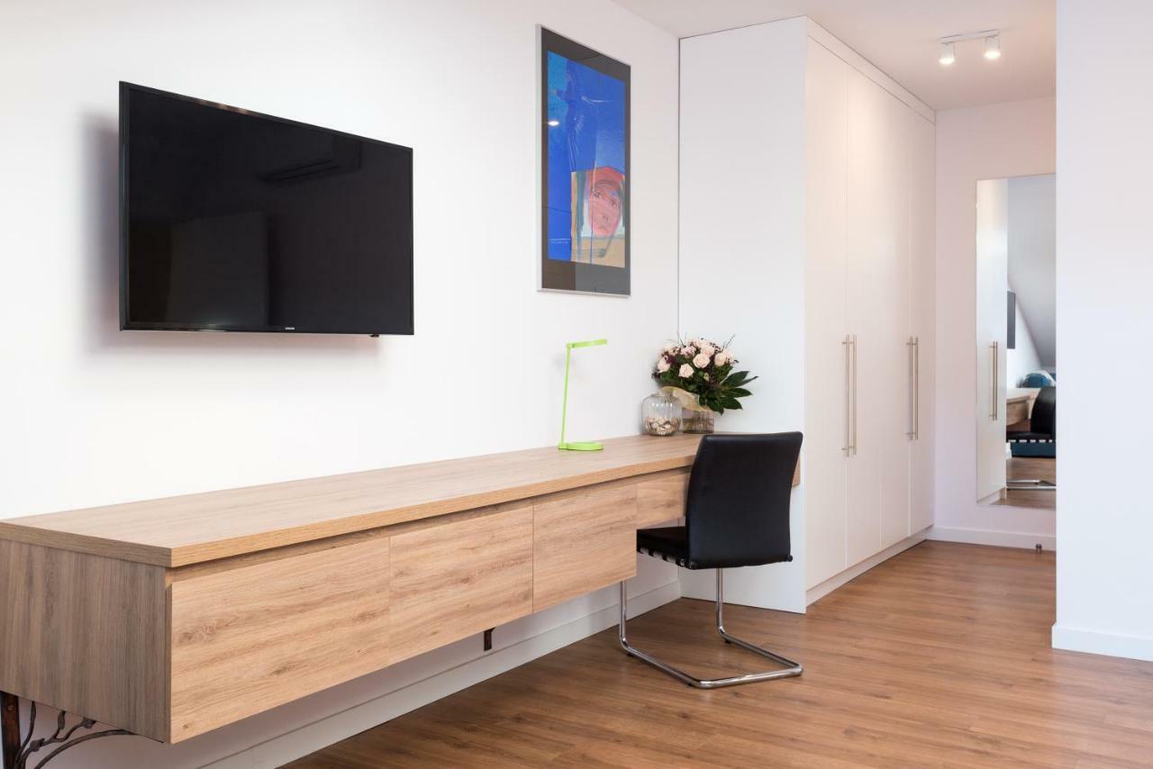 Old Town, Kazimierz, Large Luxurious, 2 Bedroom 2 Bathroom, Airco Cracovie Extérieur photo