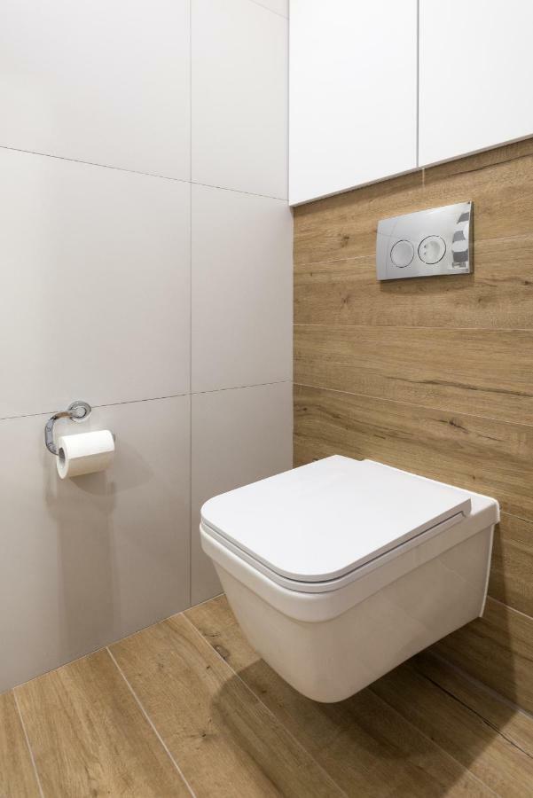 Old Town, Kazimierz, Large Luxurious, 2 Bedroom 2 Bathroom, Airco Cracovie Extérieur photo